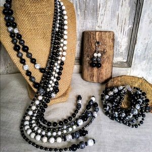 Handmade necklace/bracelet/earrings